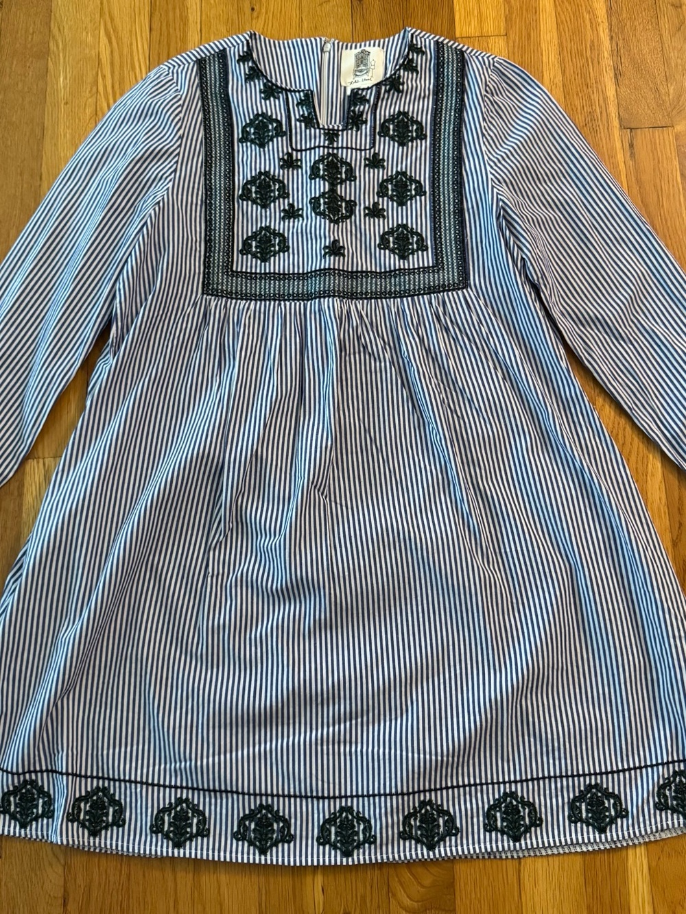 Lili’s Closet Anthropologie Blue &White Striped Embroidered Midi Dress S-Meduim
